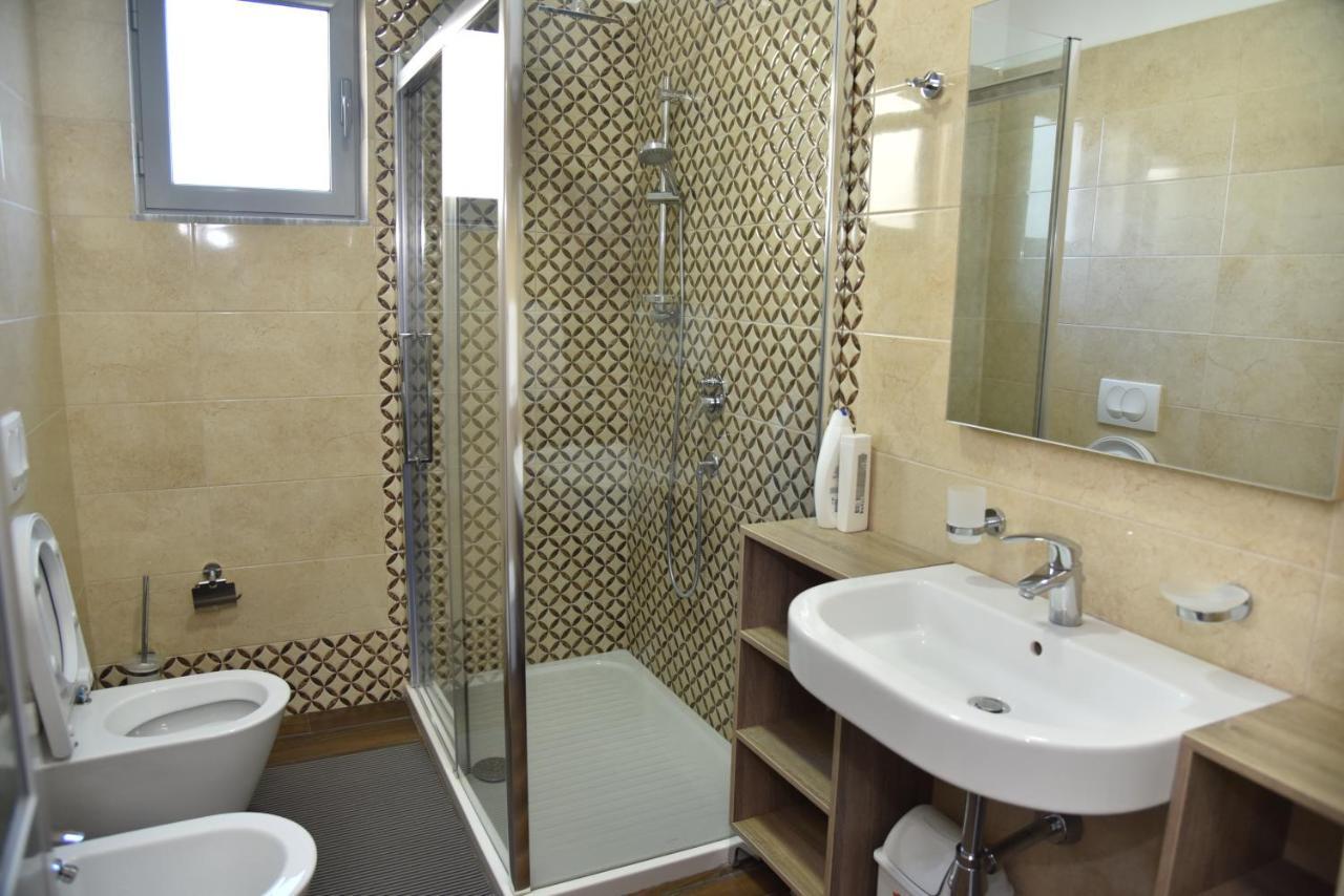 Hotel Imperiale Durres Luaran gambar